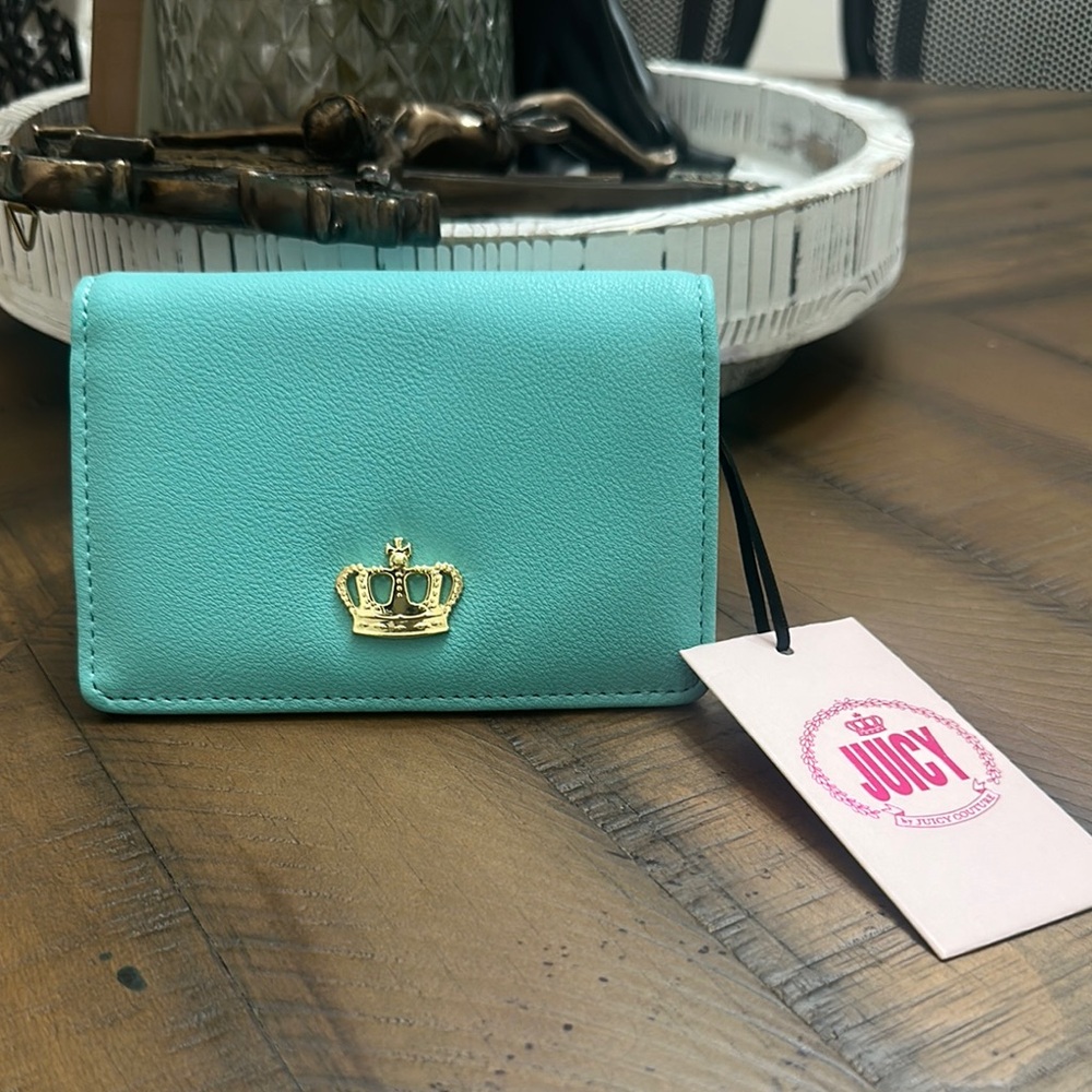 Juicy Couture Aqua Card Holder with Gold Crown - Picture 1 of 4